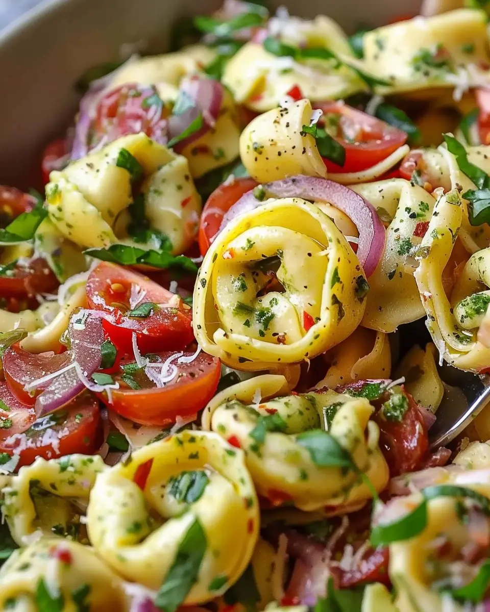 Fresh Grinder Tortellini Salad: A Easy, Flavorful Twist on Tradition